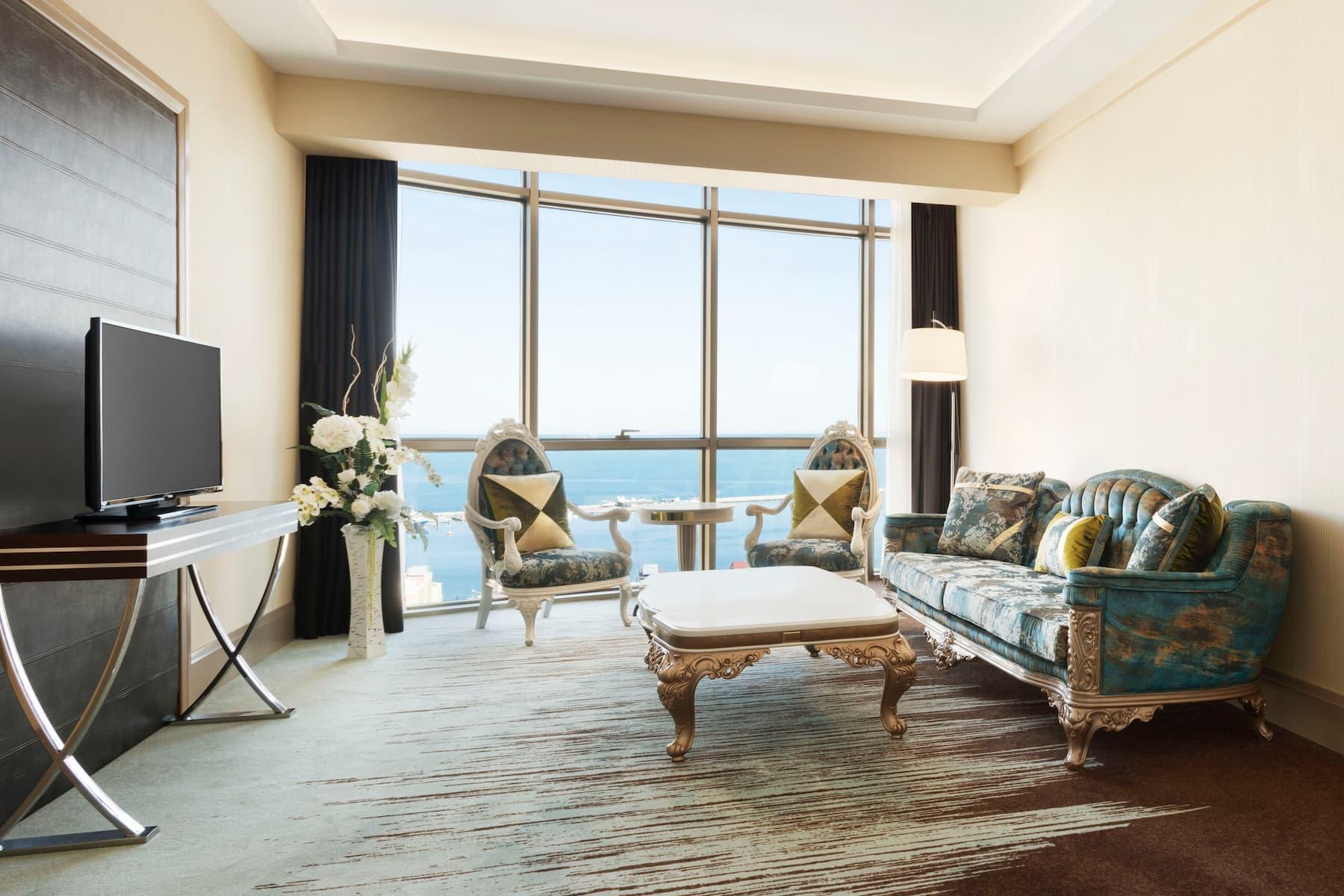 Ramada By Wyndham Iskenderun Hotel Buitenkant foto