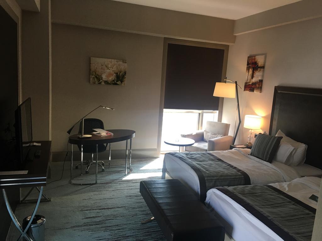 Ramada By Wyndham Iskenderun Hotel Buitenkant foto