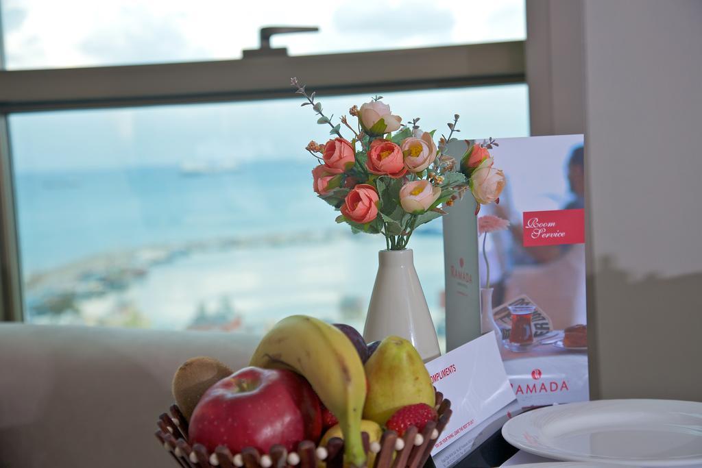 Ramada By Wyndham Iskenderun Hotel Buitenkant foto